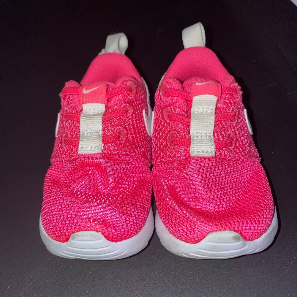 Tiny hot pink baby Nikes - Picture 2 of 4